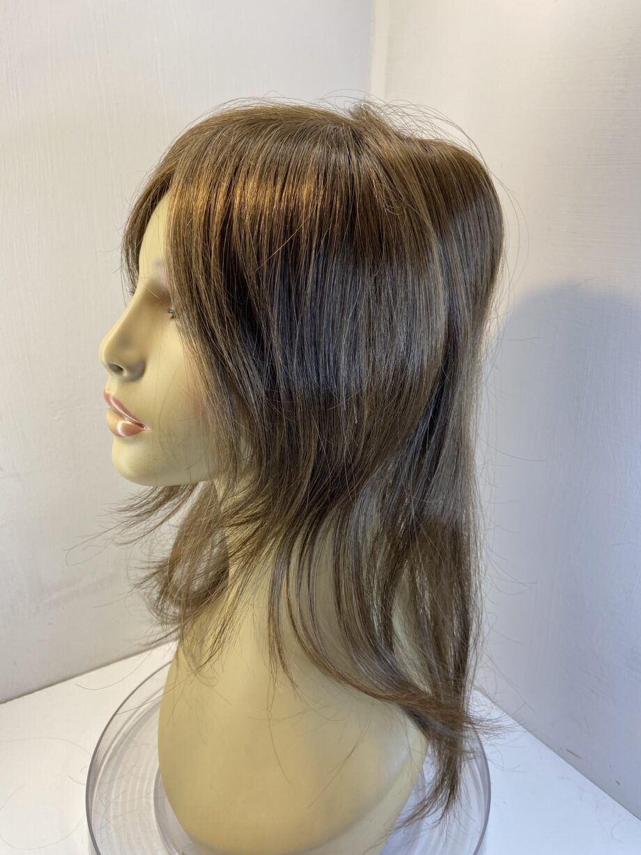 Long brown hair piece. Brls733