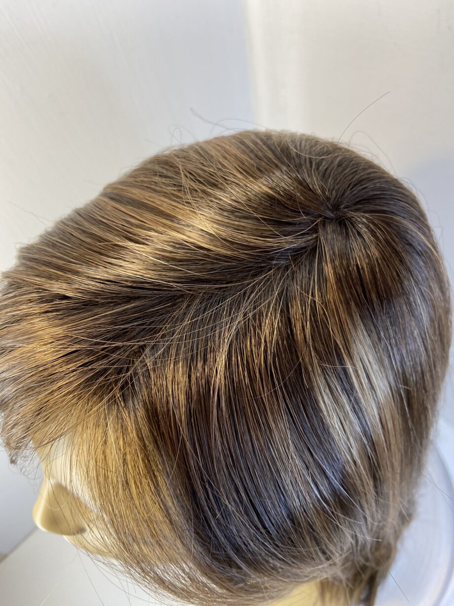 New long brown designer wigs. Bbrls494