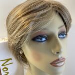 Blonde designer wig. Bblss496