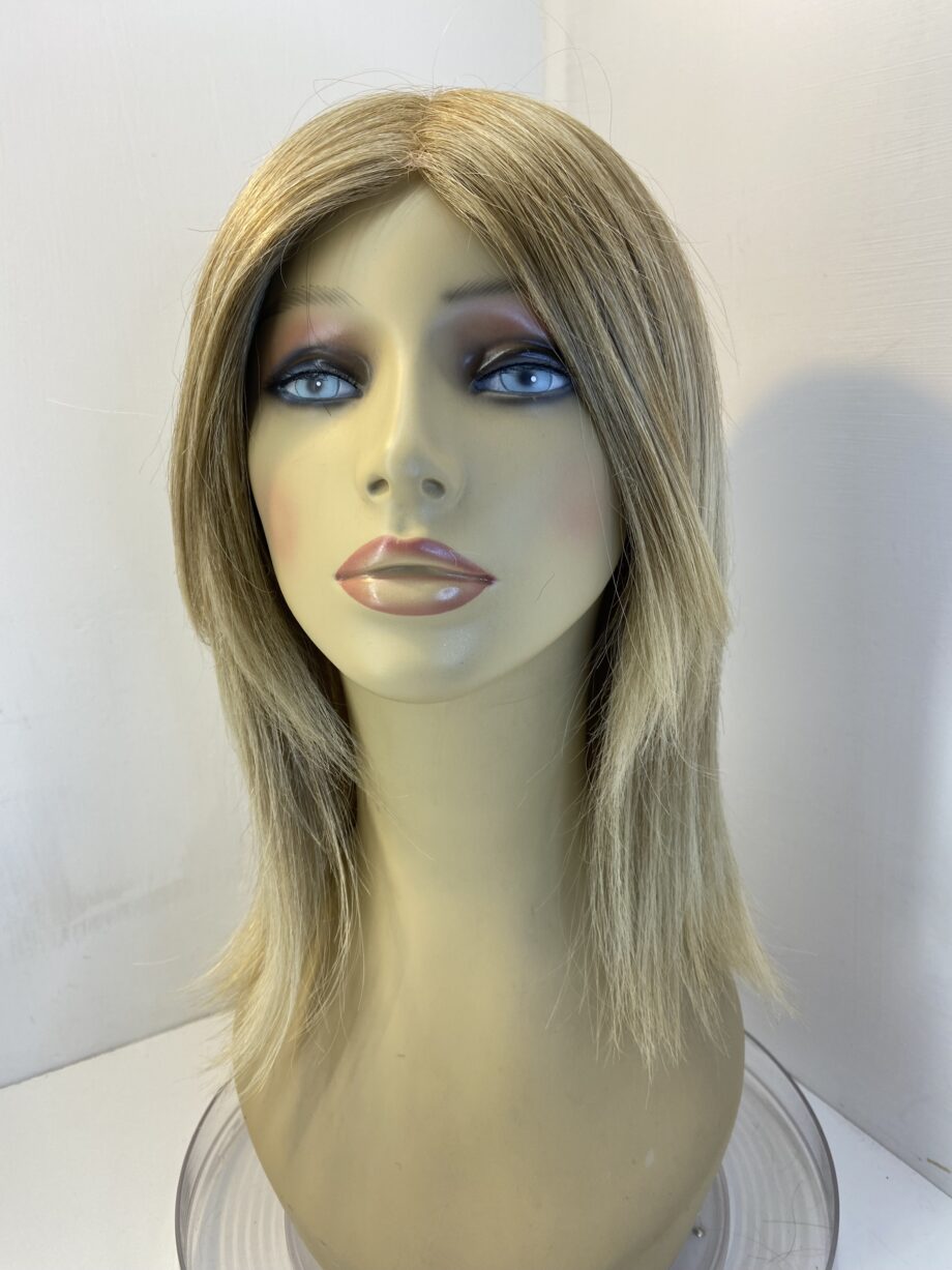 Blonde Amore designer wig. Blls616