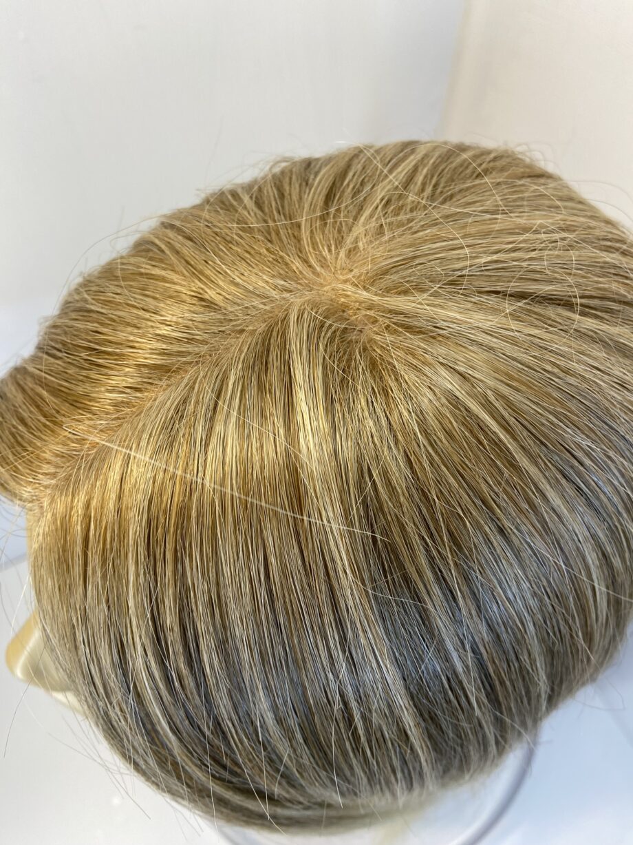 Blonde Amore designer wig. Blls616