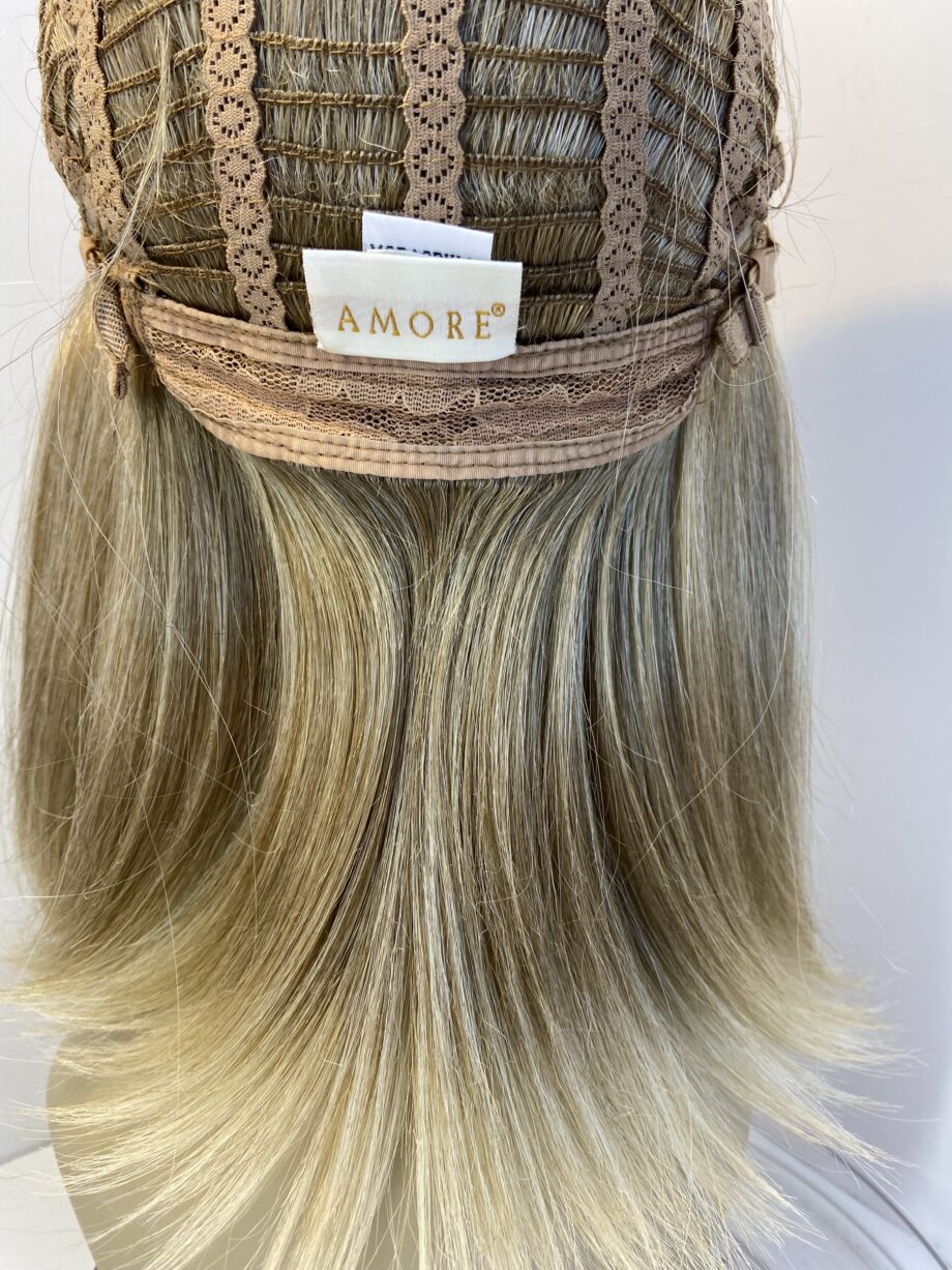 Blonde Amore designer wig. Blls616