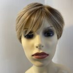 Light brown/ blonde wig. Blss320