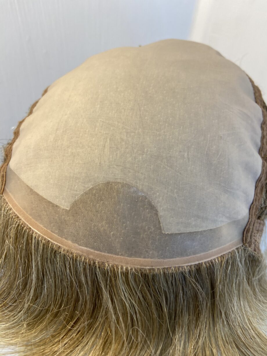 Blonde Rene of Paris wig. Blss50