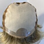 Blonde short wig. Blss523