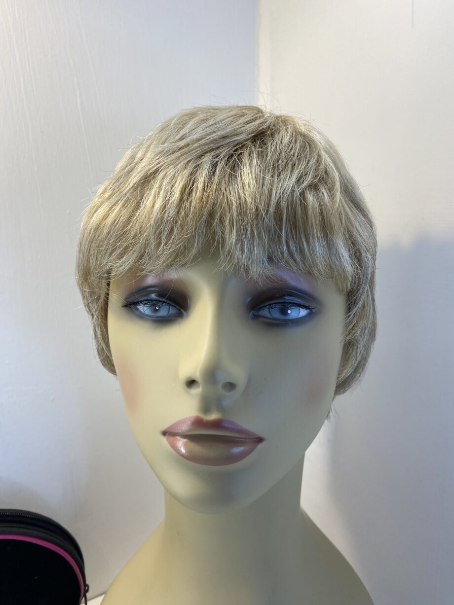 New light blonde short designer wig. Blss740