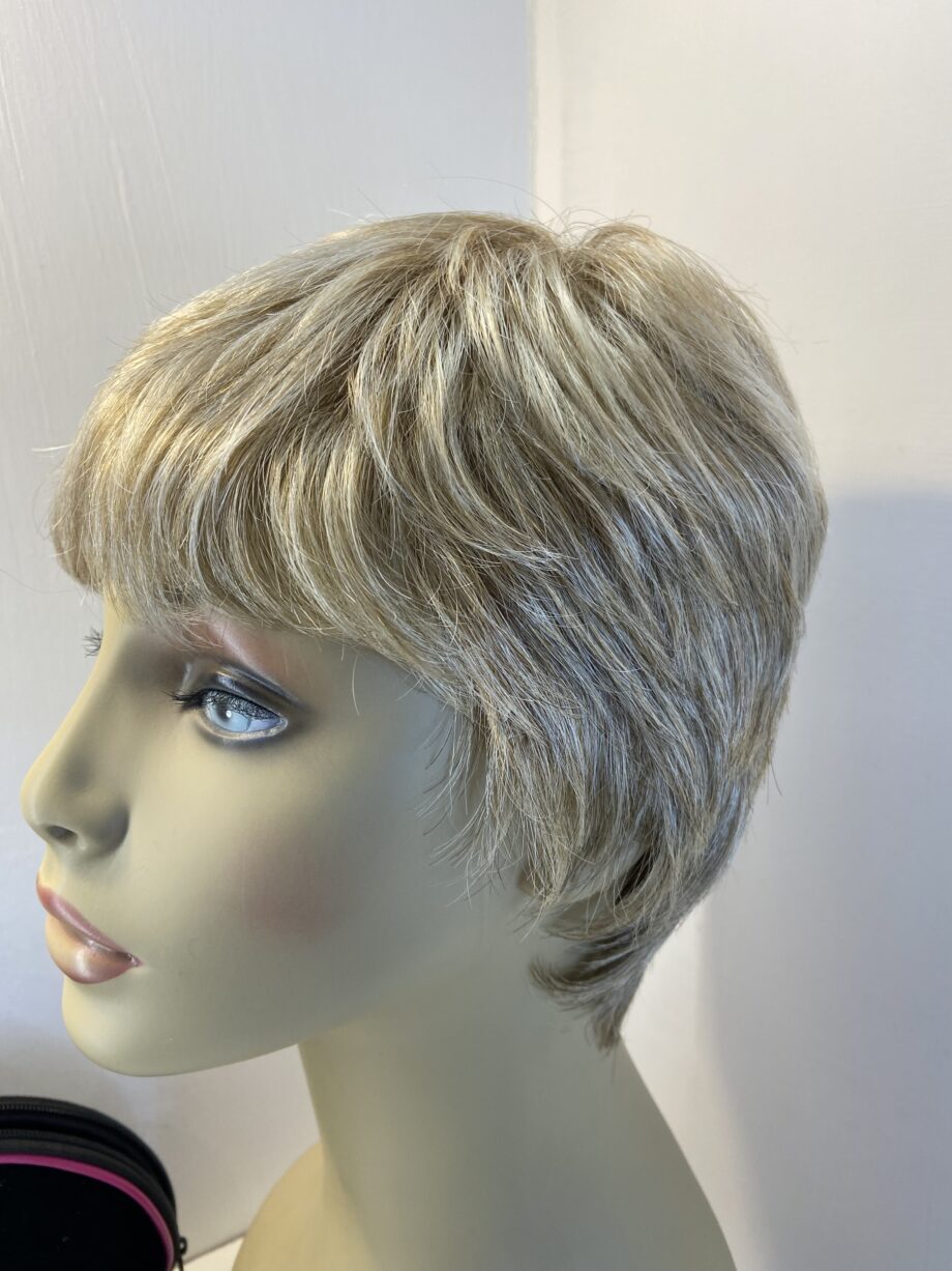 New light blonde short designer wig. Blss740