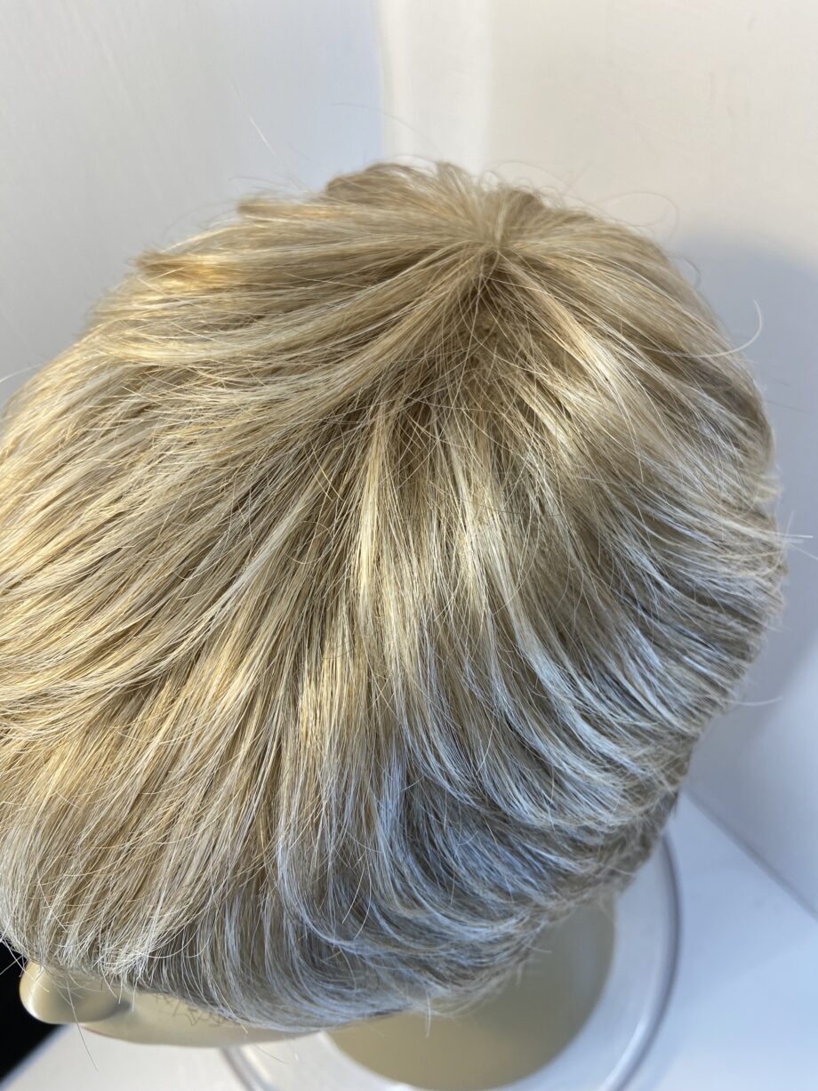New light blonde short designer wig. Blss740