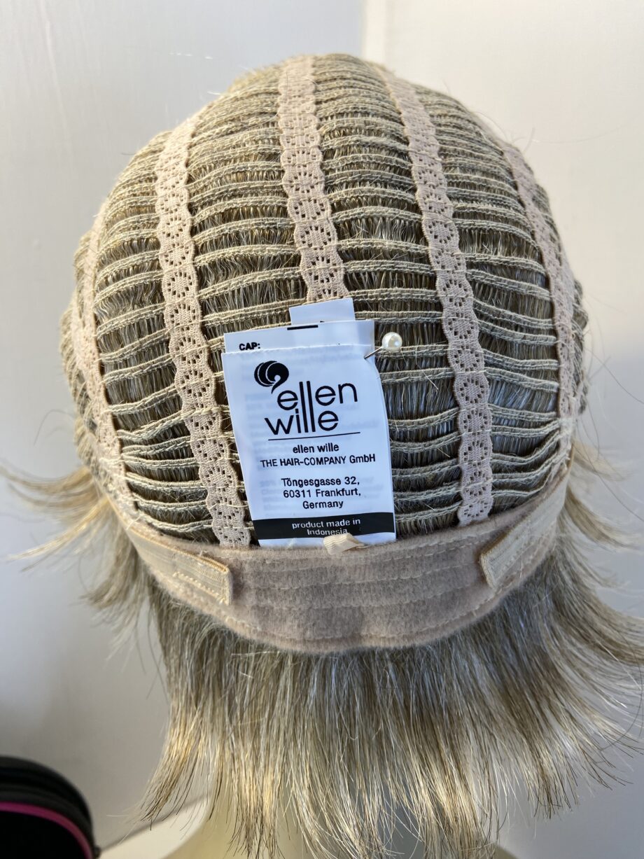 New light blonde short designer wig. Blss740
