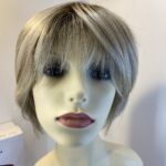 Blonde rooted stunning wig. Bblms490