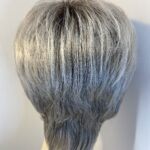 Silver grey short wig. Gss737