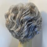 Silver grey wavy wig. Gmw738