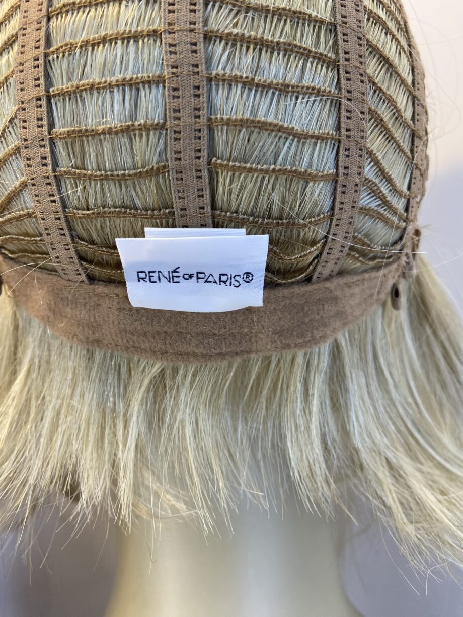 Rene of Paris creamy blonde wig. Bblms490