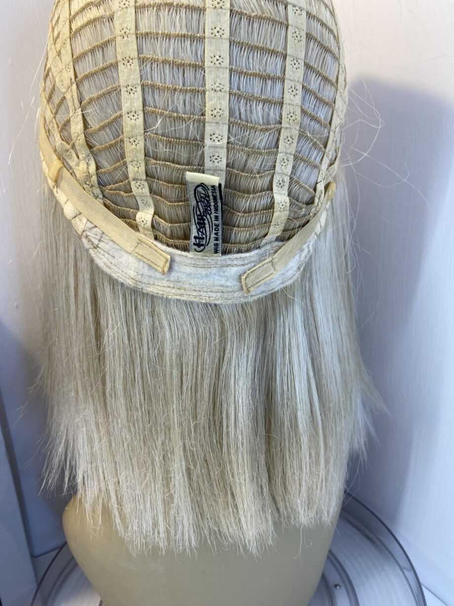 Blonde hair world wig. Bblms493