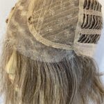 Blonde / light brown wig. Blms585