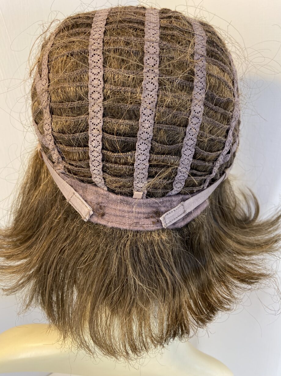 Warm shiny brown wig. Brms590