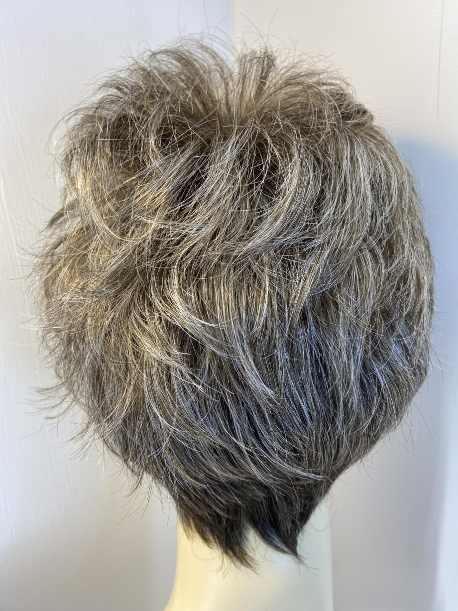 Noriko grey with white flash wig. Bssw496