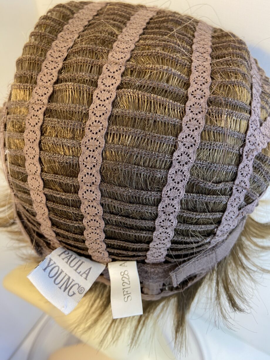 Fabulous stunning brown Paula young wig. Bbrss509