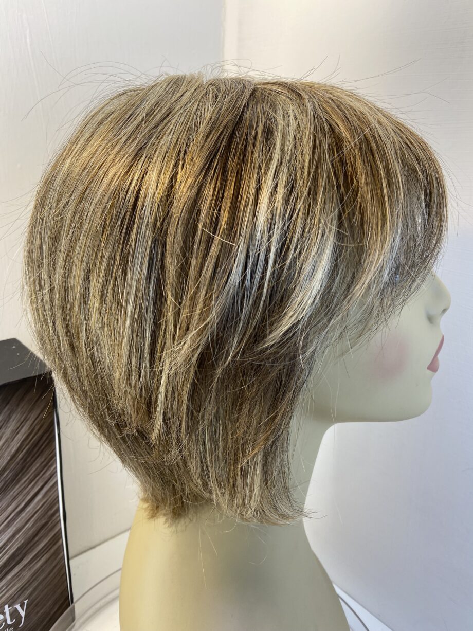 Hair society blonde wig. Bblms512