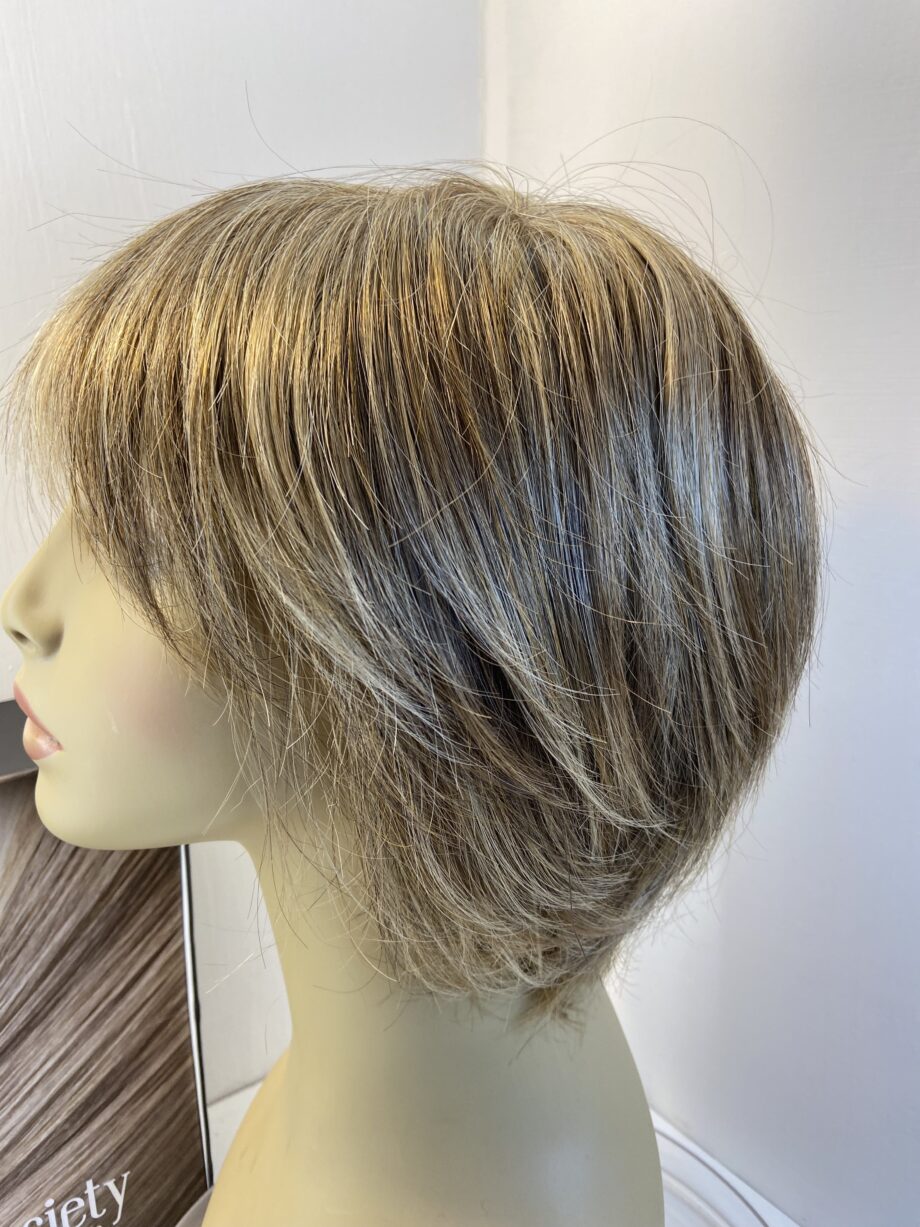 Hair society blonde wig. Bblms512