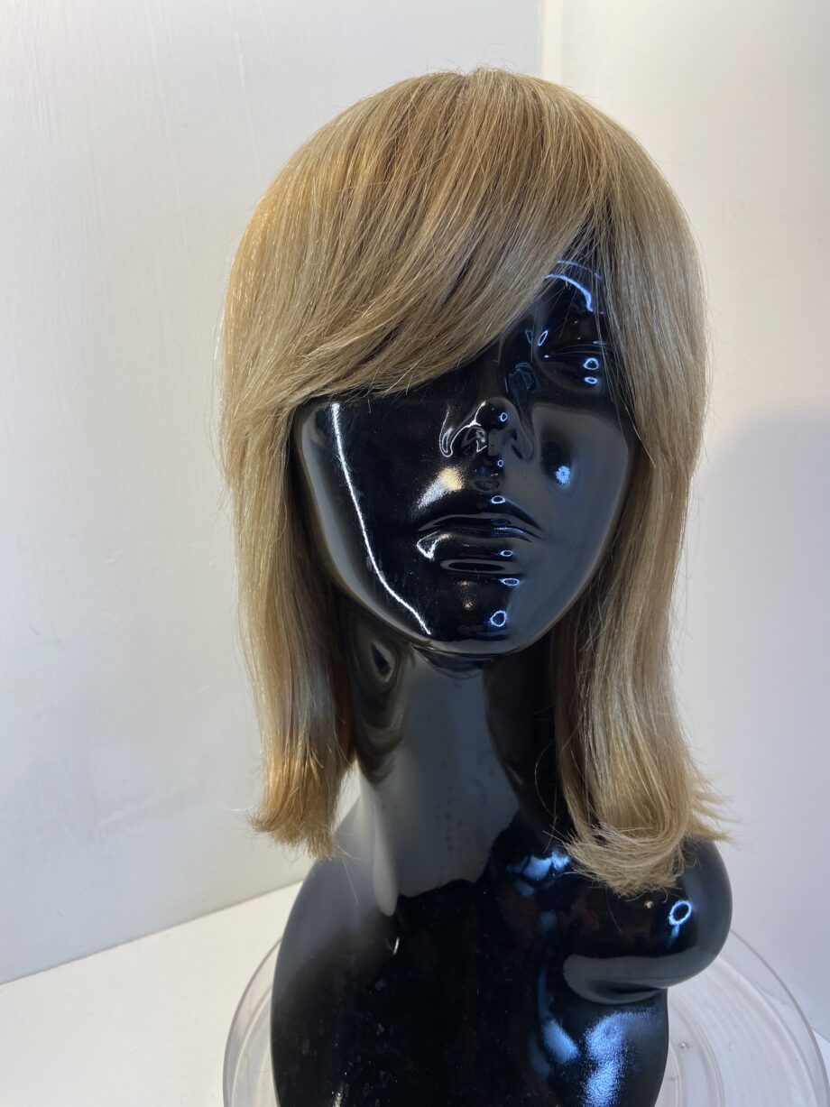 Sleek blonde soft cap wig. Blls607