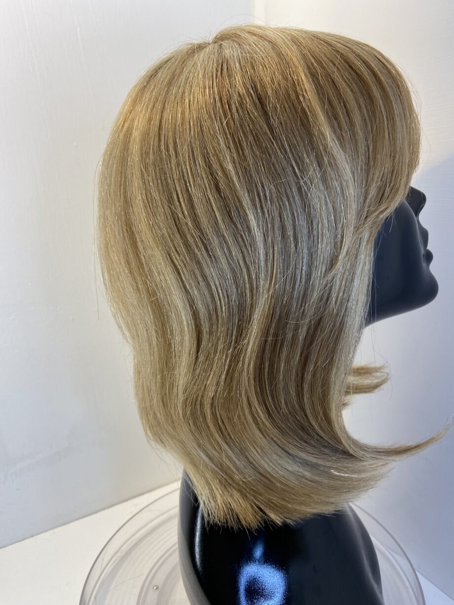 Sleek blonde soft cap wig. Blls607
