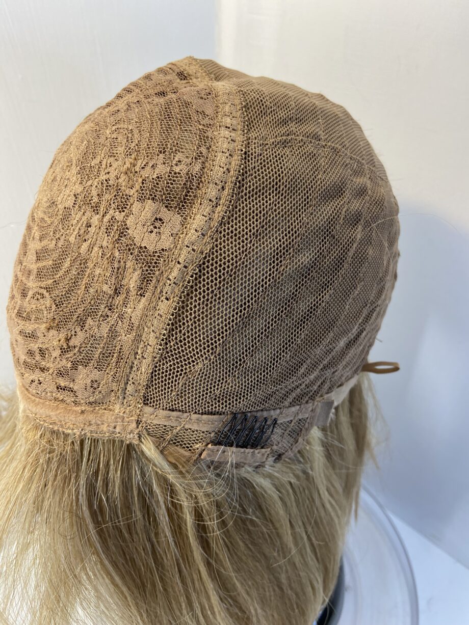 Sleek blonde soft cap wig. Blls607