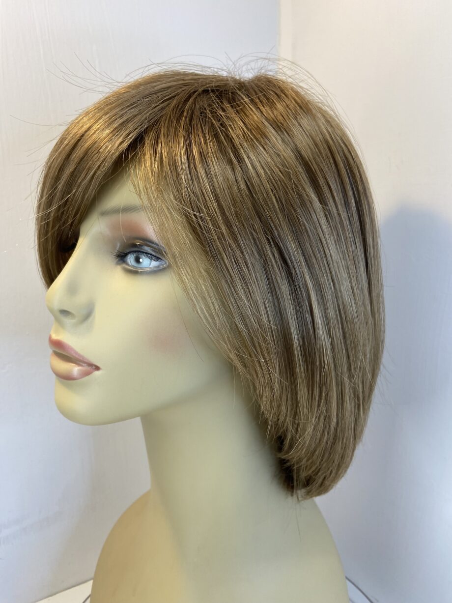 Shiny brown as new wig. Brms610