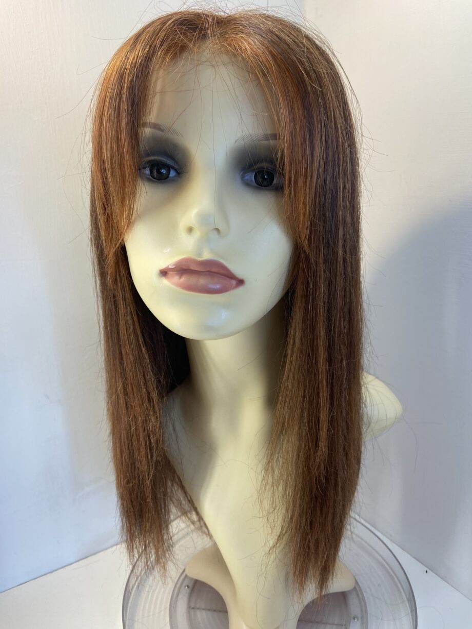 Long Raquel Welsh wig. Rbls753
