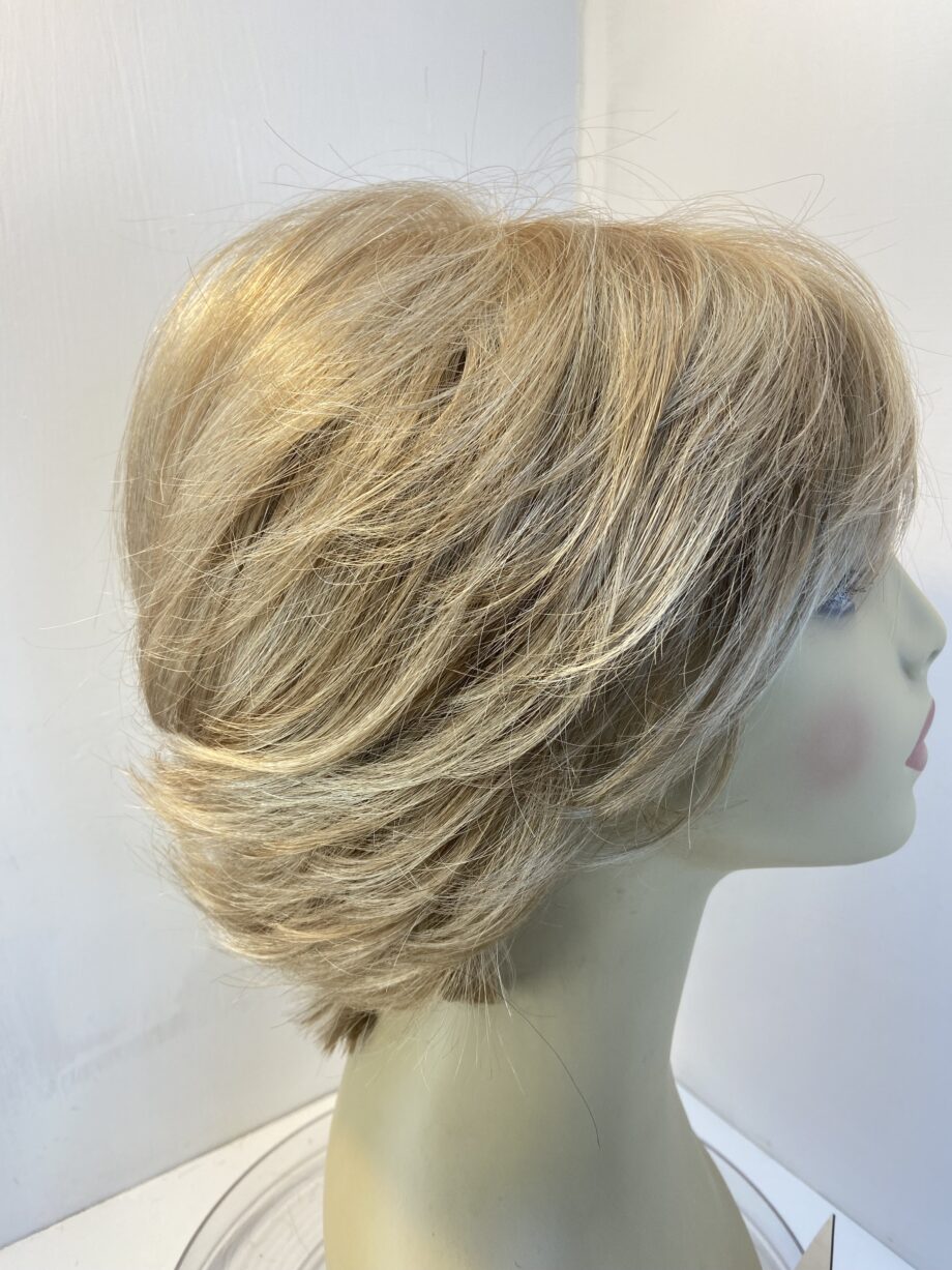New blonde Rene of Paris wig. Blmw625