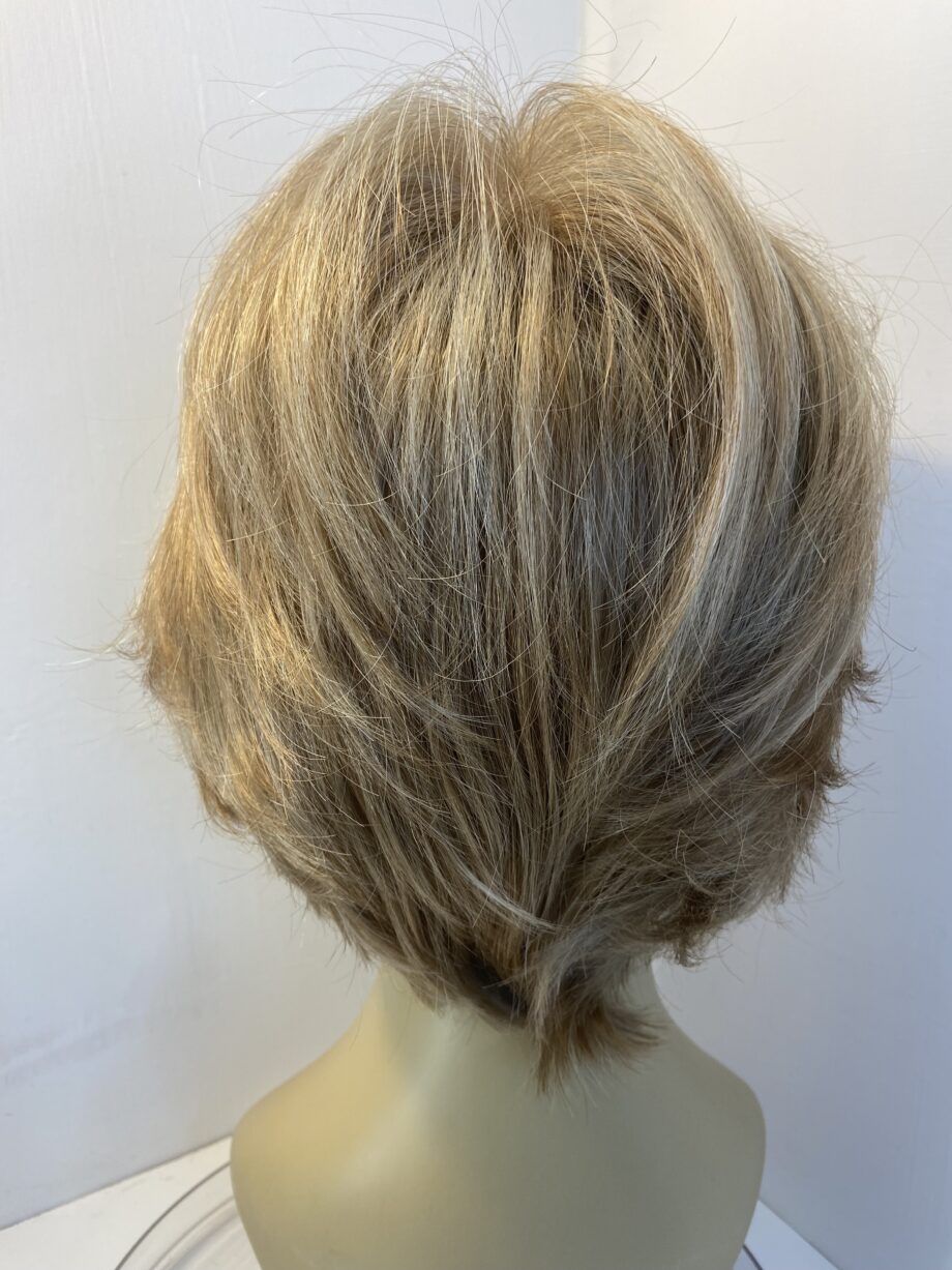 New blonde Rene of Paris wig. Blmw625