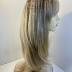 Extra long blonde rooted new wig. Blls627