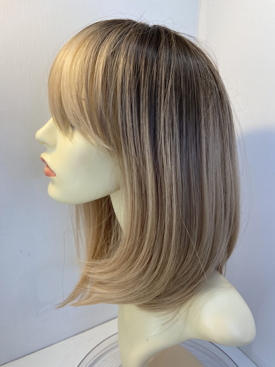 Rooted blonde new wig. Blls628