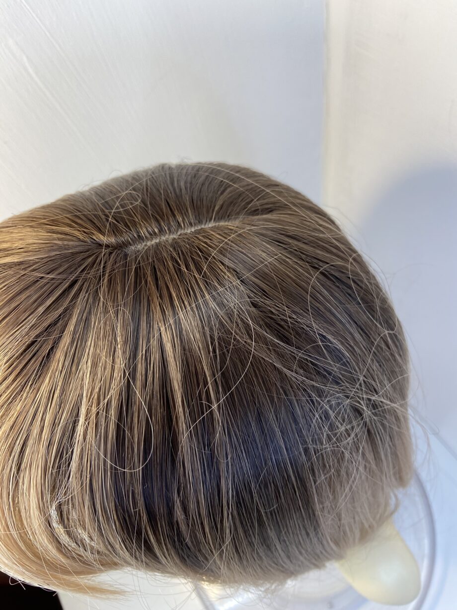 Rooted blonde new wig. Blls628