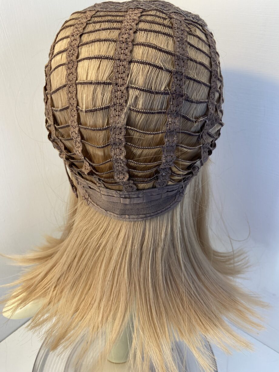 Rooted blonde new wig. Blls628