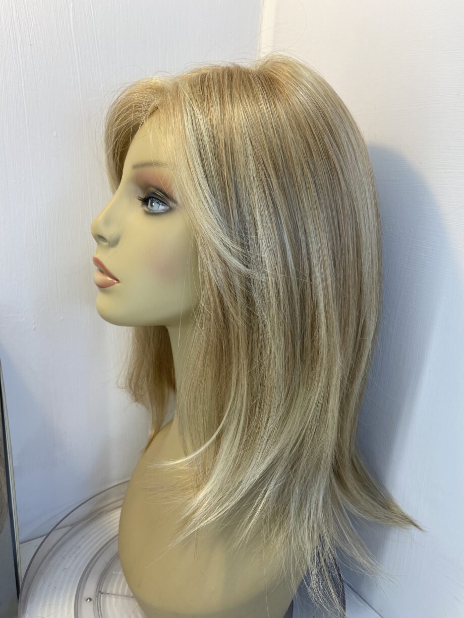New blonde long wig. Ellen Wille collection. Bblls608