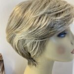 New donated light blonde short designer wig. Bblss609
