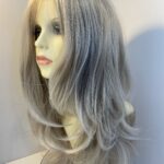 Extra long new gorgeous ash blonde wig   Bllw02