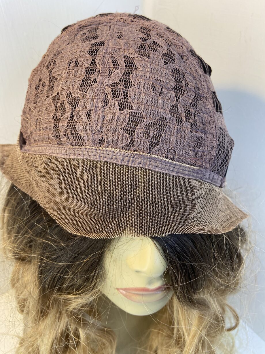 Gorgeous new blonde rooted curly wig. Bllc04