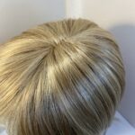 Super long blonde wig. Bblls616