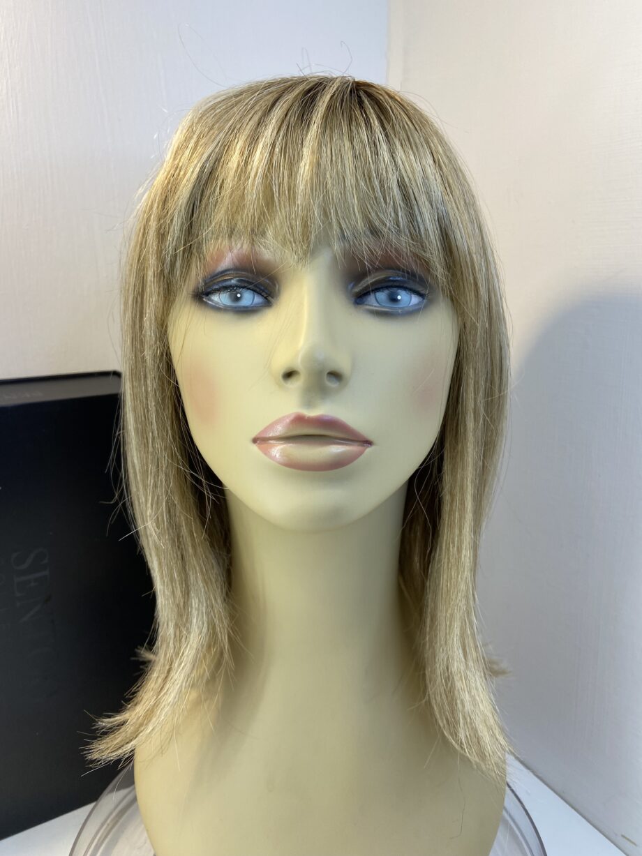 Rooted long blonde new wig. Bblls621