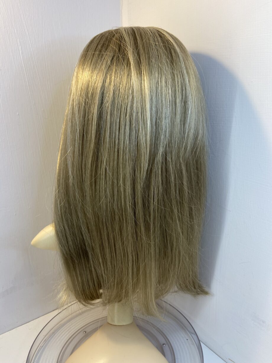 Stunning new hair piece. Blls21