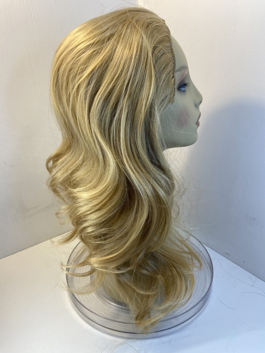 Long blonde wavy hairpiece   Bllw510