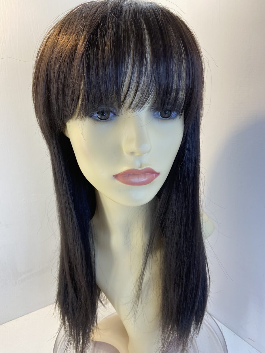 Long dark brown wig. Brls611