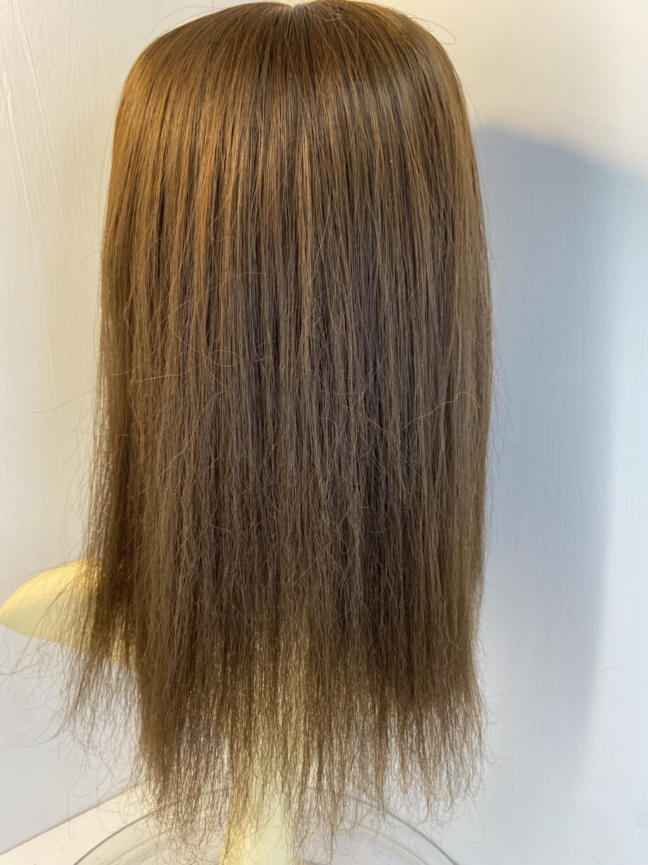 Long  brown hairpiece. Brls612