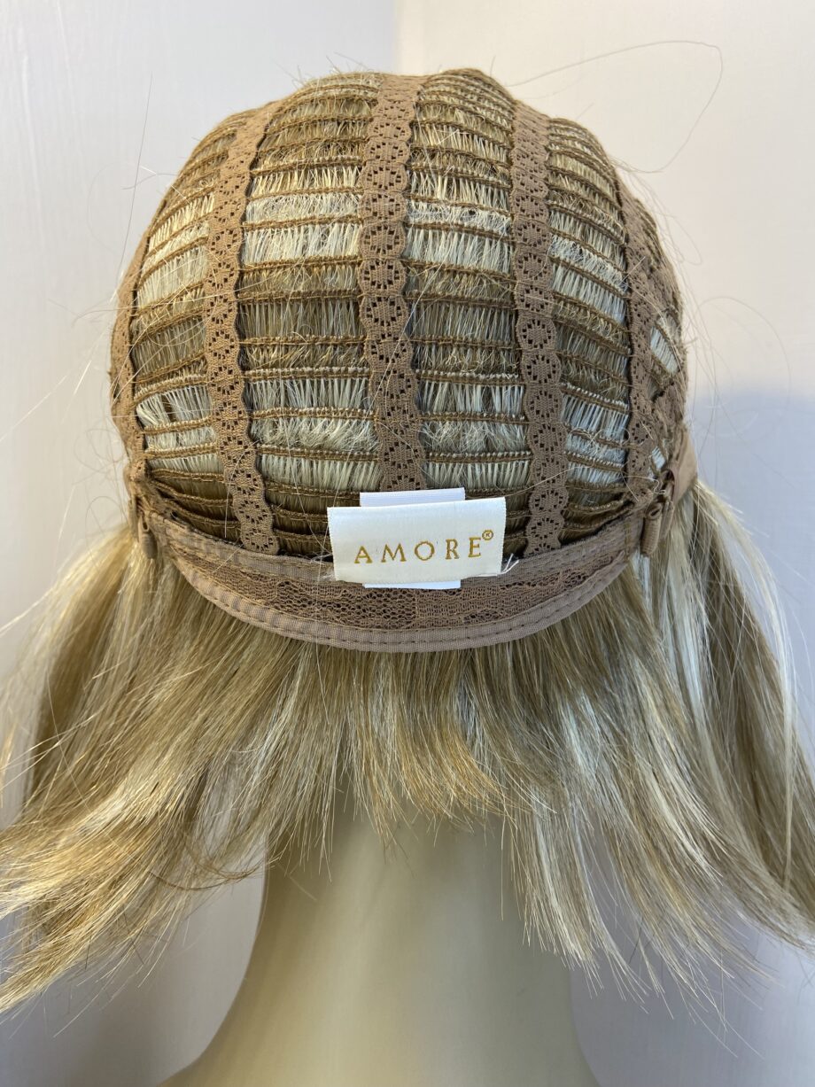 Amore new creamy toffee wig. Bblms618
