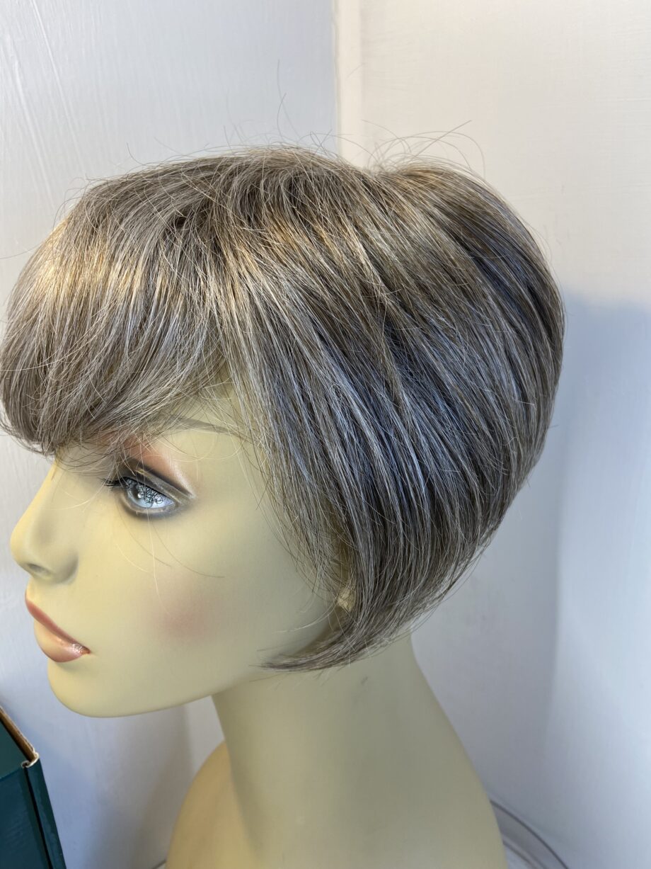 Hairpiece Ellen Wille grey. Bgss619