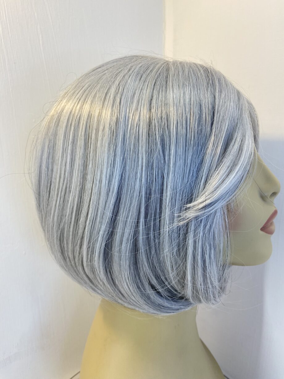 New silver grey stylish wig. Bgms620