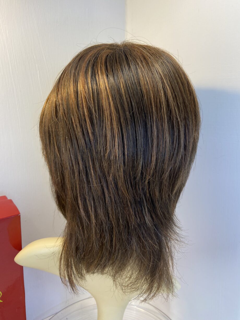 Rene of Paris long brown wig. Bbrls622