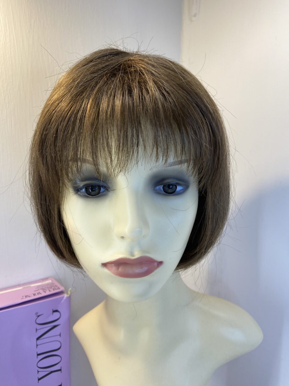 Super soft brown wig. Bbrms623